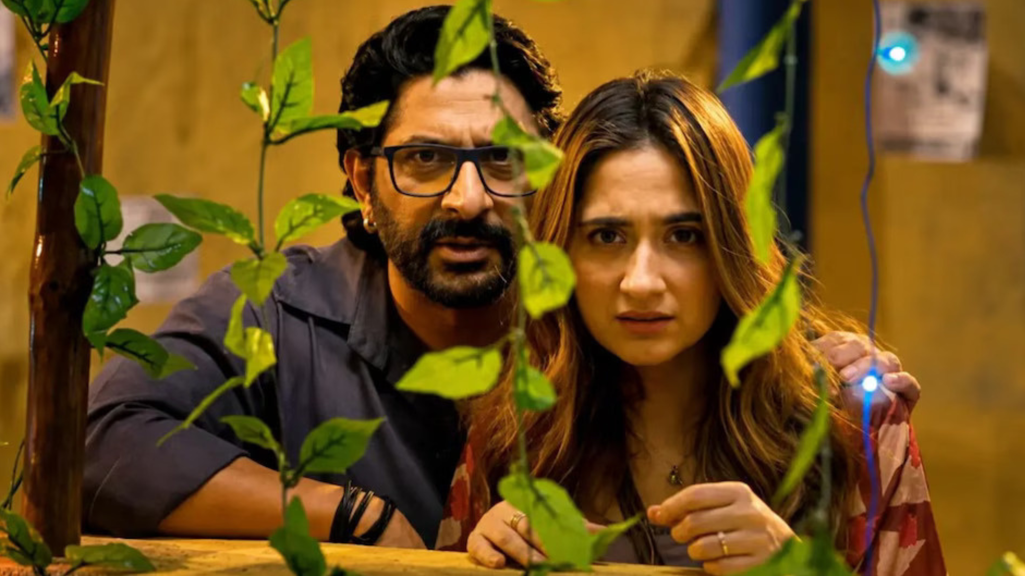 Jeevan Ya Bheema Con? Review: आइडिया मजेदार, लेकिन कॉमेडी हर बार नहीं कर पाती कमाल